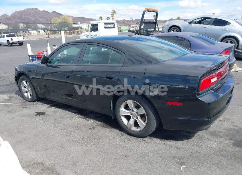 Photo 3 of 2014 Dodge Charger SXT (VIN 2C3CDXHG8EH262626)