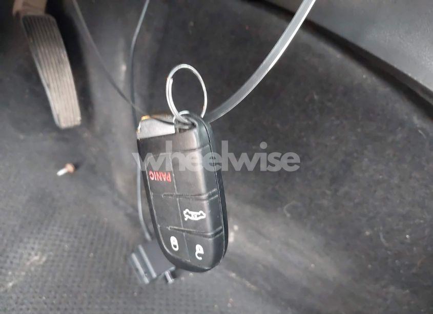 Photo 11 of 2015 Dodge Charger SXT (VIN 2C3CDXHG8FH906921)