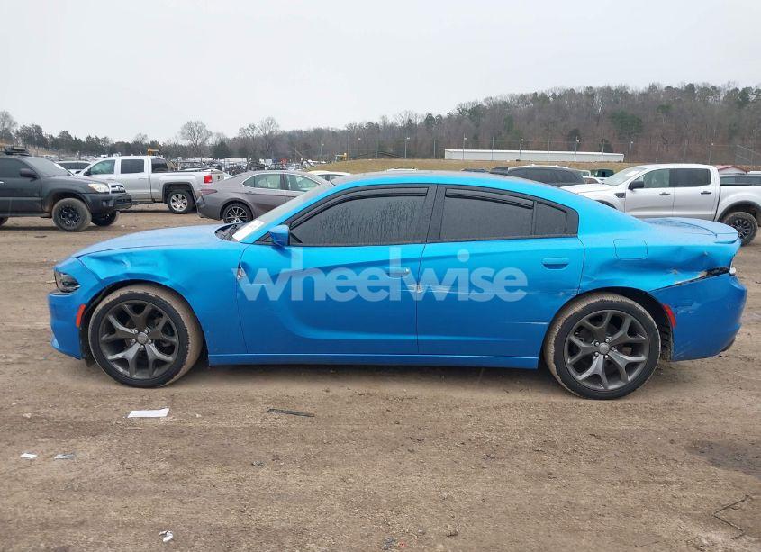 Photo 15 of 2015 Dodge Charger SXT (VIN 2C3CDXHG8FH906921)