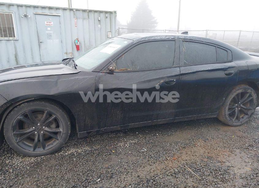 Photo 6 of 2016 Dodge Charger SXT (VIN 2C3CDXHG8GH192709)