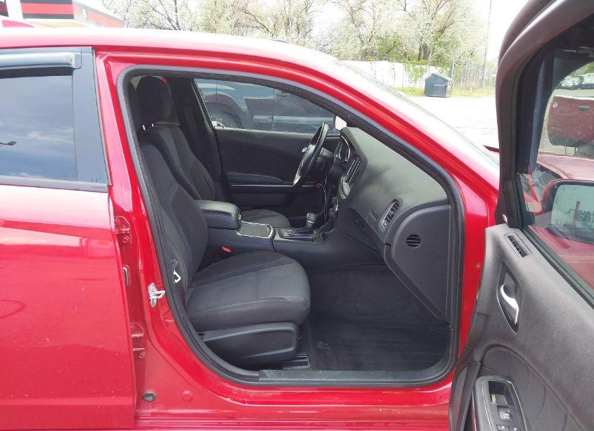 Photo 5 of 2016 Dodge Charger SXT (VIN 2C3CDXHG8GH258241)