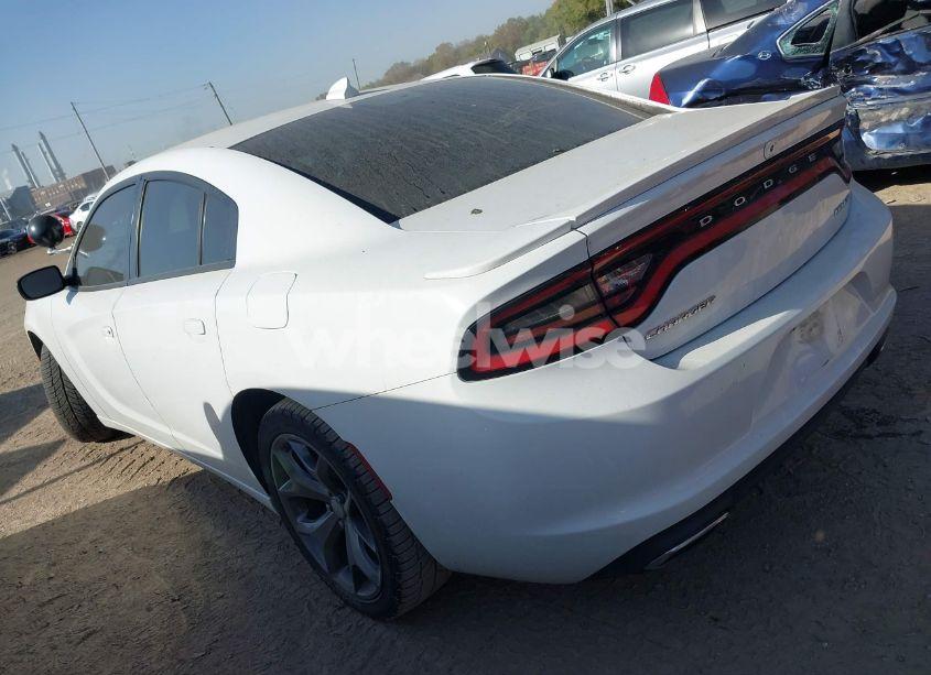 Photo 3 of 2016 Dodge Charger SXT (VIN 2C3CDXHG8GH347615)