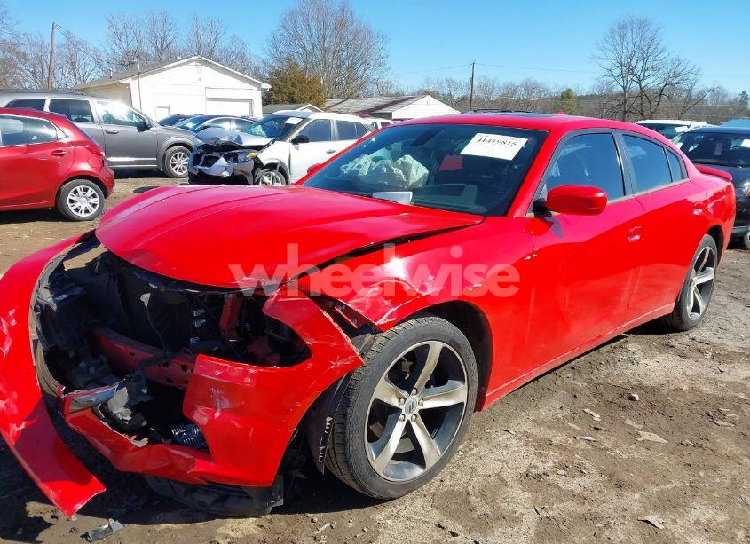 Photo 2 of 2017 Dodge Charger SXT RWD (VIN 2C3CDXHG8HH537206)