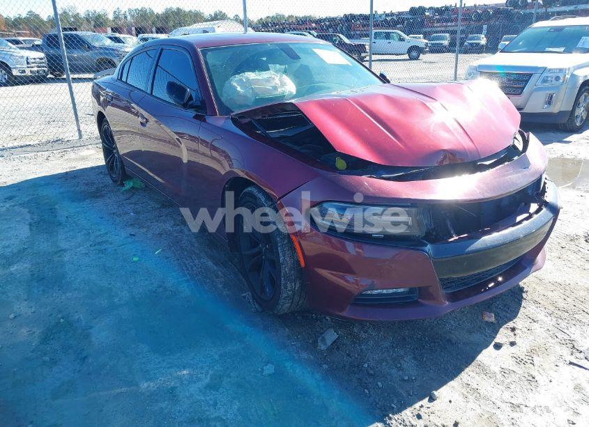 2017 Dodge Charger SXT RWD (VIN 2C3CDXHG8HH660617) main photo