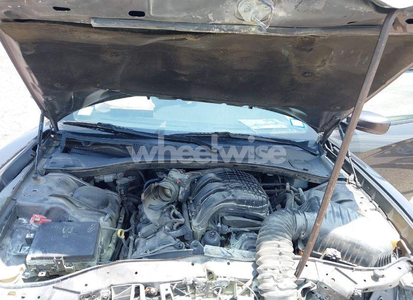 Photo 10 of 2018 Dodge Charger SXT PLUS RWD (VIN 2C3CDXHG8JH138981)