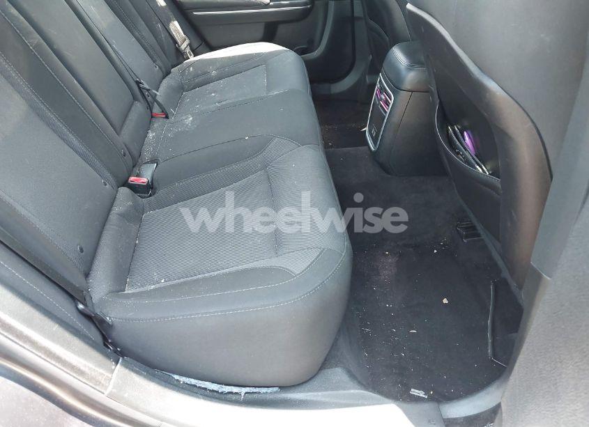 Photo 8 of 2018 Dodge Charger SXT PLUS RWD (VIN 2C3CDXHG8JH138981)