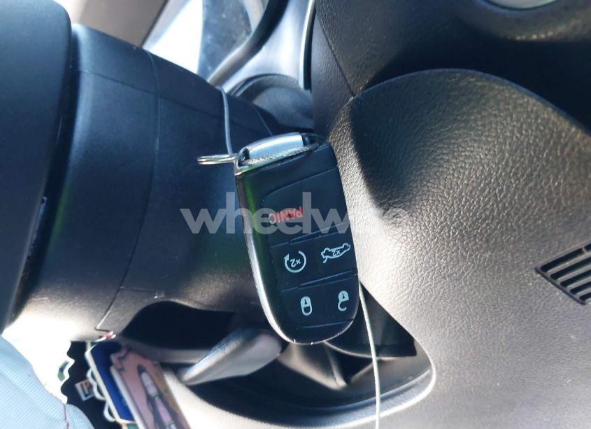 Photo 11 of 2018 Dodge Charger SXT PLUS RWD (VIN 2C3CDXHG8JH273586)