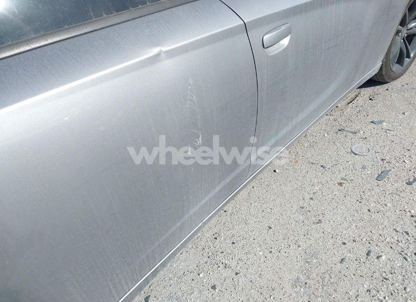 Photo 18 of 2018 Dodge Charger SXT PLUS RWD (VIN 2C3CDXHG8JH273586)