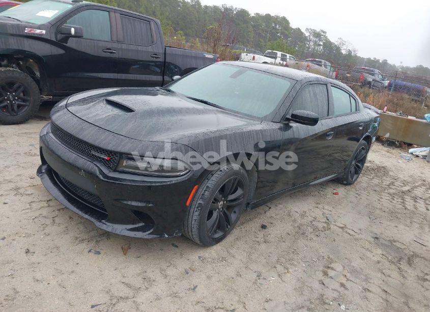 Photo 2 of 2019 Dodge Charger GT RWD (VIN 2C3CDXHG8KH584744)