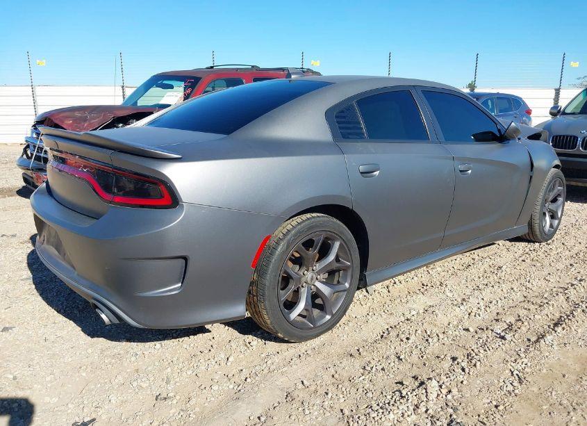 Photo 4 of 2019 Dodge Charger GT RWD (VIN 2C3CDXHG8KH598336)