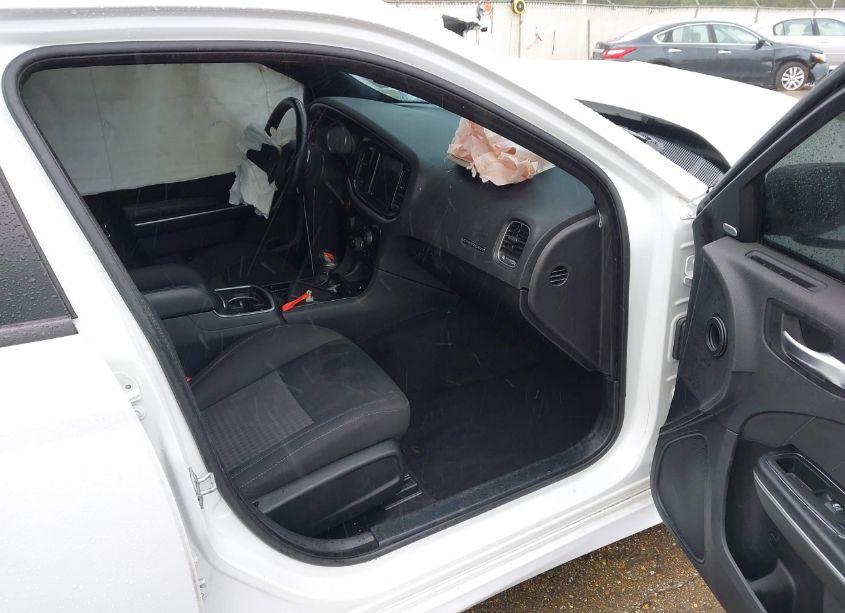 Photo 5 of 2019 Dodge Charger GT RWD (VIN 2C3CDXHG8KH608492)