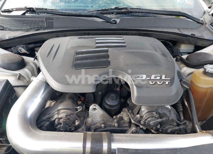 Photo 10 of 2012 Dodge Charger SXT (VIN 2C3CDXHG9CH165058)