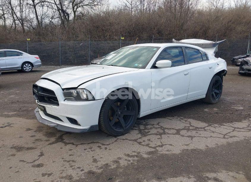 Photo 2 of 2012 Dodge Charger SXT (VIN 2C3CDXHG9CH165058)