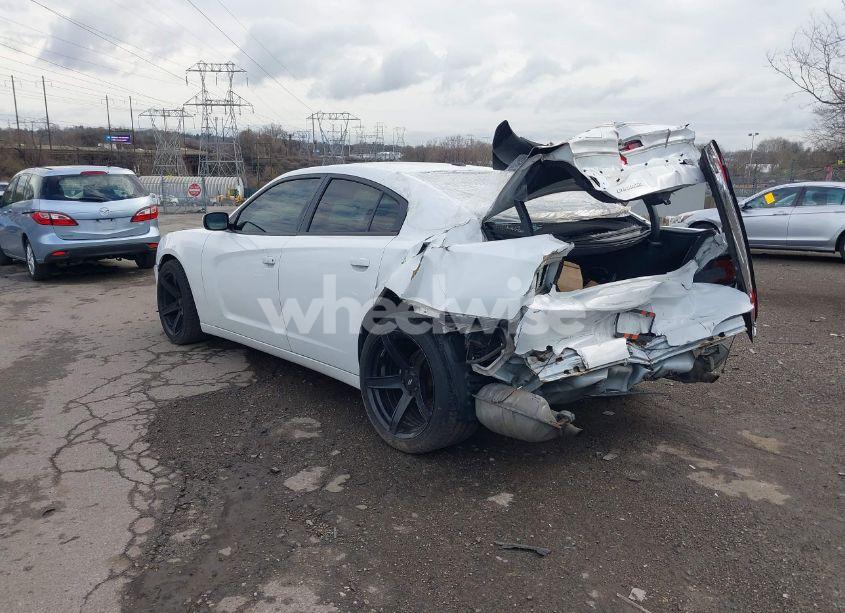 Photo 3 of 2012 Dodge Charger SXT (VIN 2C3CDXHG9CH165058)