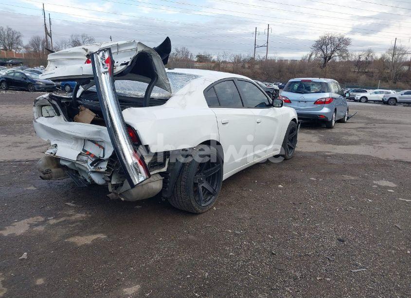 Photo 4 of 2012 Dodge Charger SXT (VIN 2C3CDXHG9CH165058)