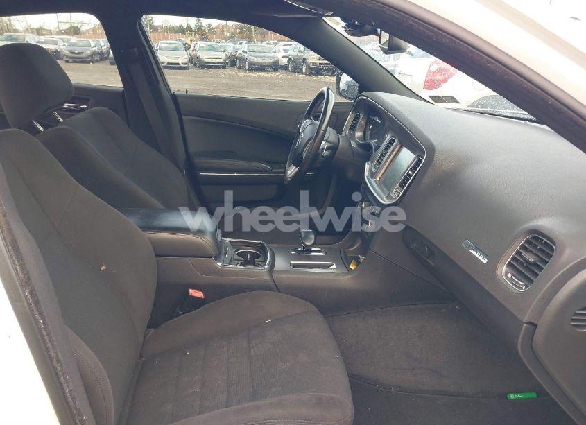 Photo 5 of 2012 Dodge Charger SXT (VIN 2C3CDXHG9CH165058)