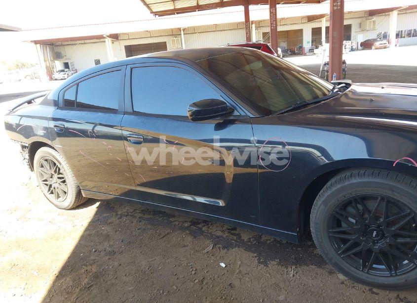 Photo 18 of 2014 Dodge Charger SXT (VIN 2C3CDXHG9EH104098)