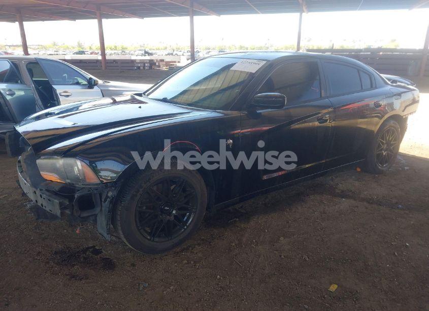 Photo 2 of 2014 Dodge Charger SXT (VIN 2C3CDXHG9EH104098)
