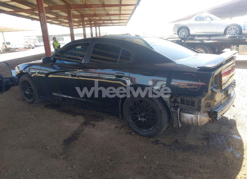 Photo 3 of 2014 Dodge Charger SXT (VIN 2C3CDXHG9EH104098)
