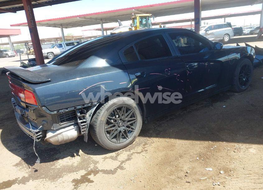 Photo 4 of 2014 Dodge Charger SXT (VIN 2C3CDXHG9EH104098)