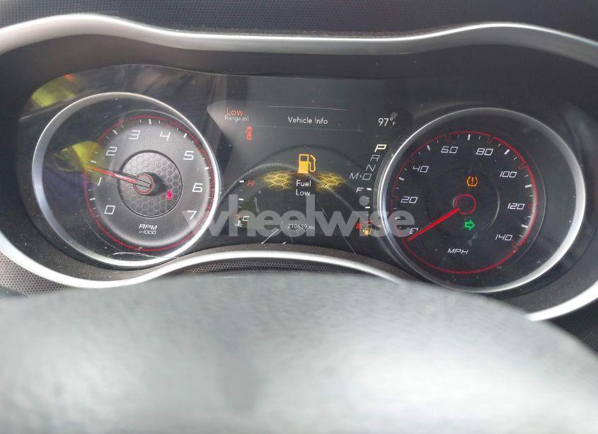 Photo 7 of 2016 Dodge Charger SXT (VIN 2C3CDXHG9GH172873)