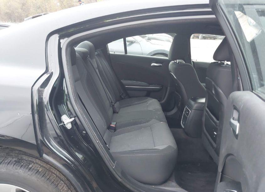 Photo 8 of 2016 Dodge Charger SXT (VIN 2C3CDXHG9GH339426)