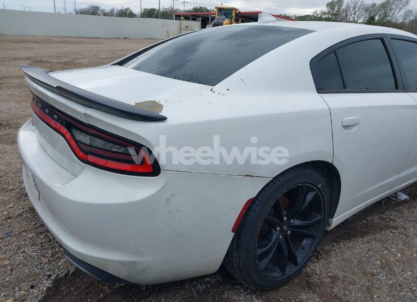 Photo 6 of 2017 Dodge Charger SXT RWD (VIN 2C3CDXHG9HH541149)