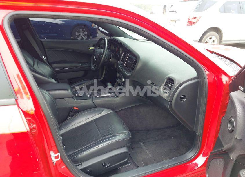 Photo 5 of 2017 Dodge Charger SXT RWD (VIN 2C3CDXHG9HH581053)