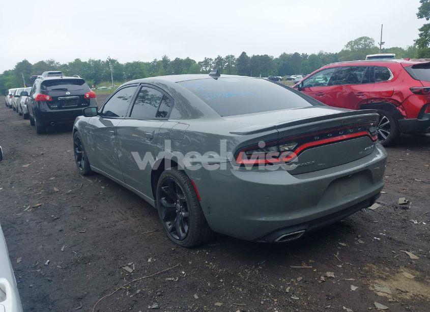 Photo 3 of 2017 Dodge Charger SXT RWD (VIN 2C3CDXHG9HH617579)
