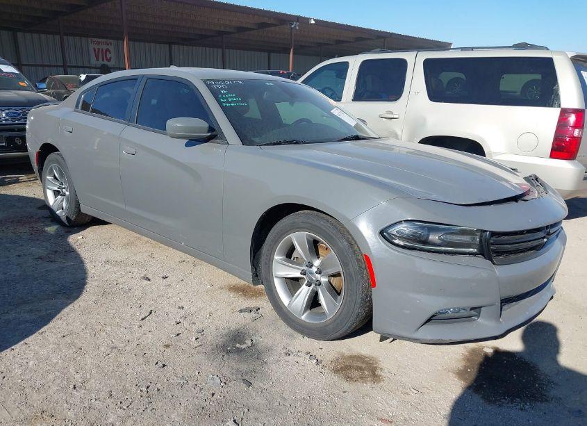 2018 Dodge Charger SXT PLUS RWD (VIN 2C3CDXHG9JH113703) main photo