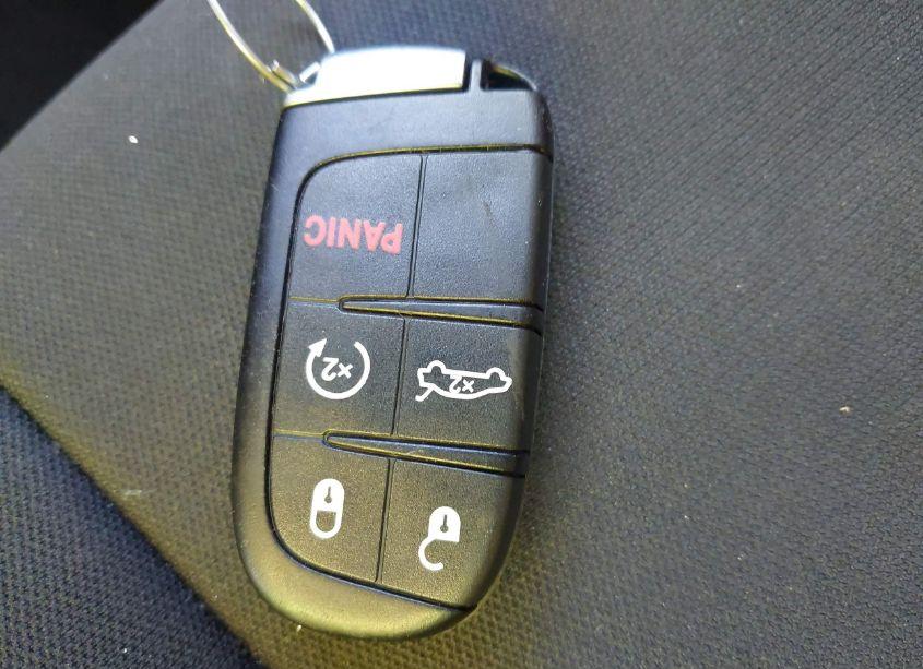 Photo 11 of 2018 Dodge Charger SXT PLUS RWD (VIN 2C3CDXHG9JH113703)