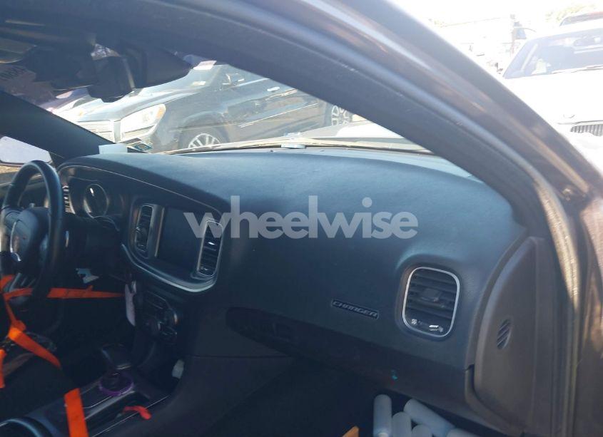 Photo 5 of 2019 Dodge Charger GT RWD (VIN 2C3CDXHG9KH566981)