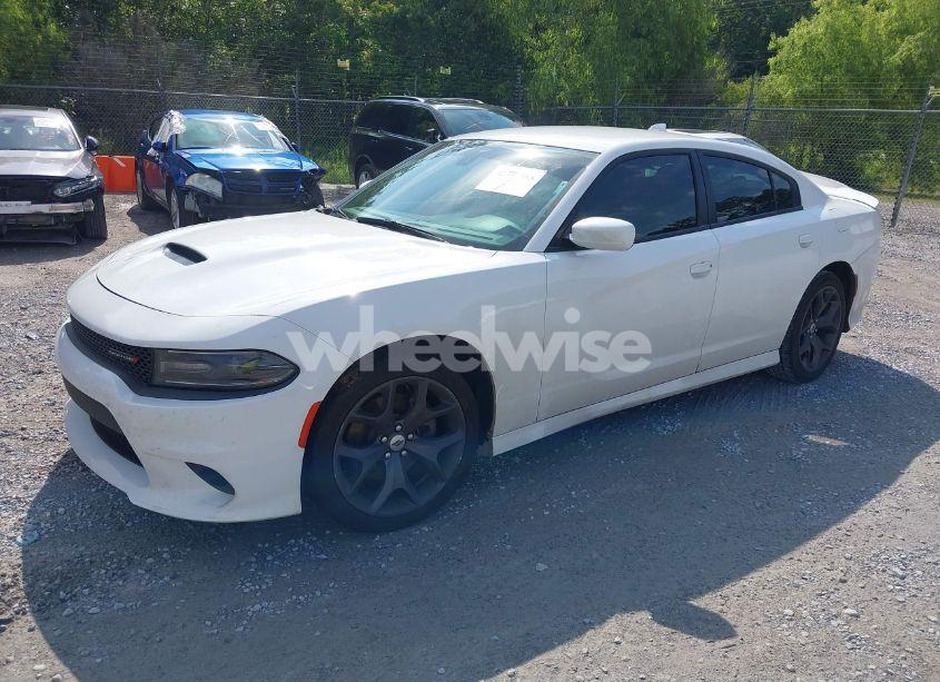 Photo 2 of 2019 Dodge Charger GT RWD (VIN 2C3CDXHG9KH646796)