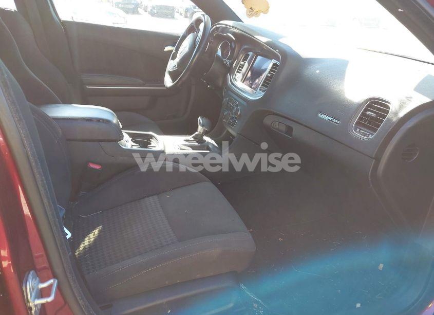 Photo 5 of 2019 Dodge Charger GT RWD (VIN 2C3CDXHG9KH686439)