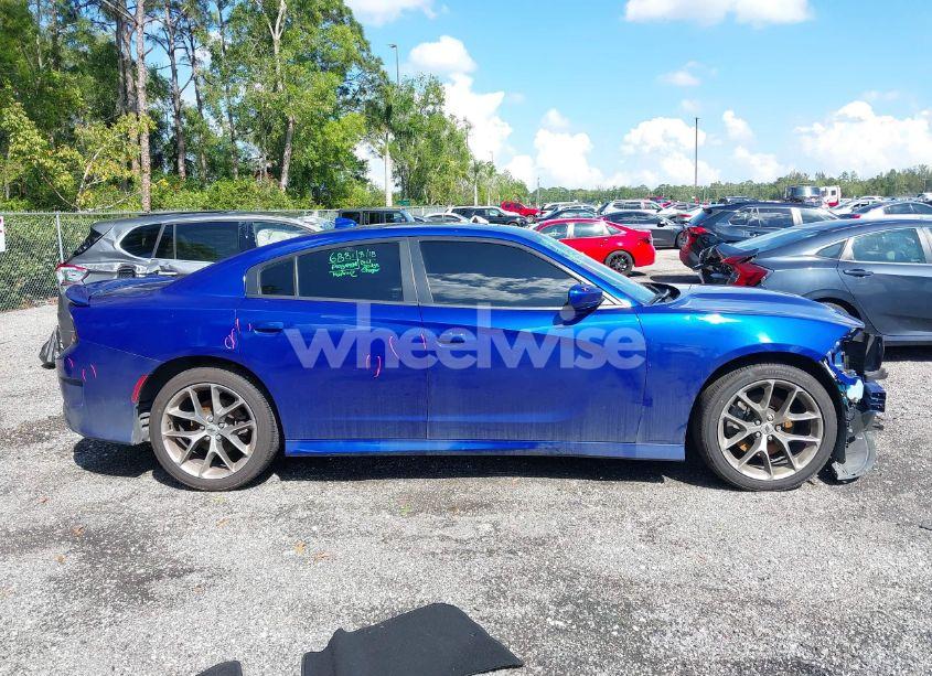 Photo 13 of 2021 Dodge Charger GT RWD (VIN 2C3CDXHG9MH605376)