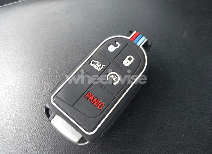 Photo 11 of 2021 Dodge Charger GT RWD (VIN 2C3CDXHG9MH633968)