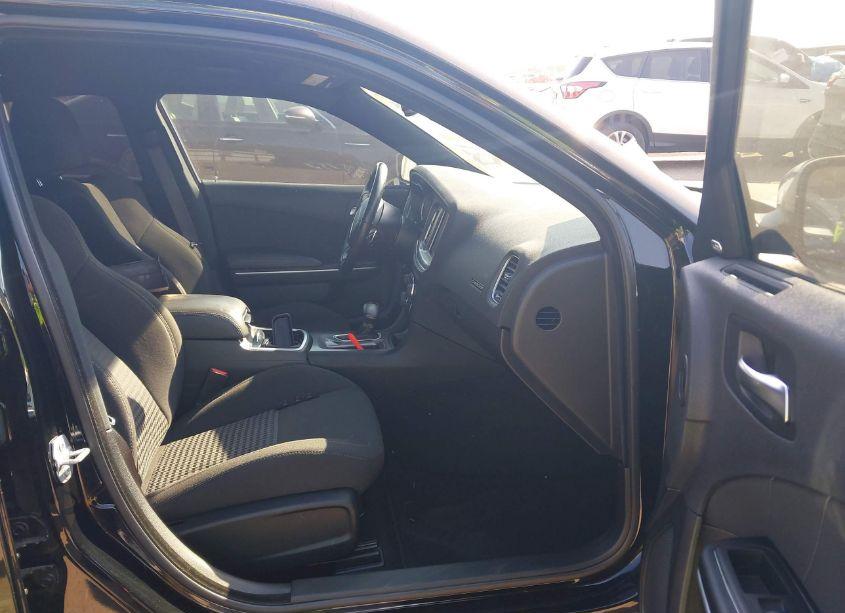 Photo 5 of 2022 Dodge Charger GT RWD (VIN 2C3CDXHG9NH258844)