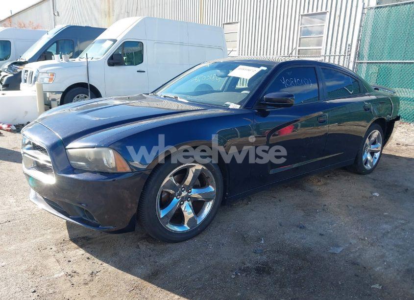 Photo 2 of 2012 Dodge Charger SXT (VIN 2C3CDXHGXCH191085)