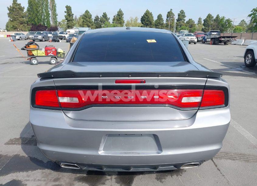 Photo 18 of 2014 Dodge Charger SXT (VIN 2C3CDXHGXEH215064)