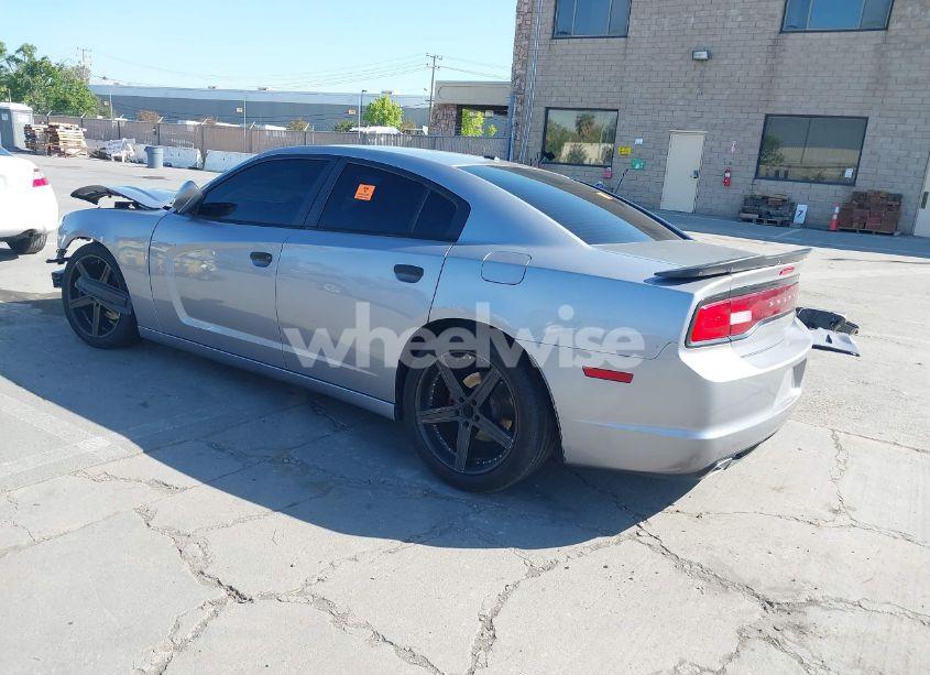 Photo 3 of 2014 Dodge Charger SXT (VIN 2C3CDXHGXEH215064)