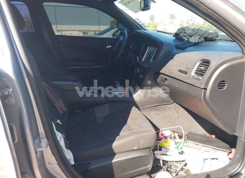 Photo 5 of 2014 Dodge Charger SXT (VIN 2C3CDXHGXEH215064)