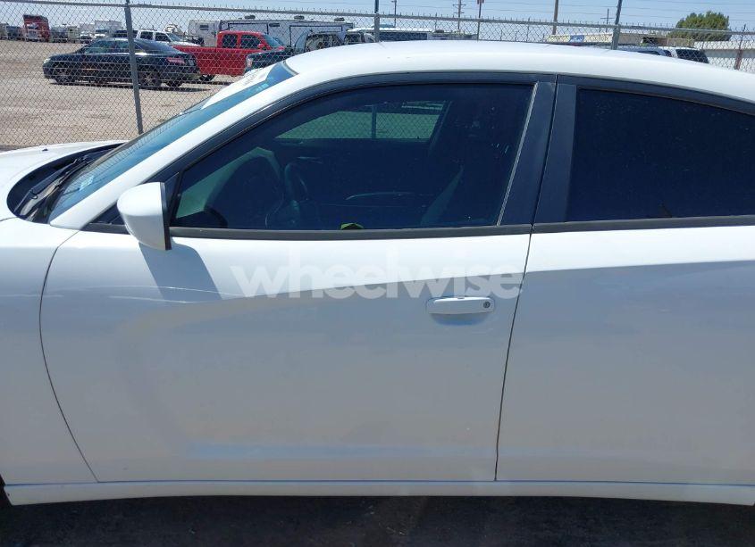 Photo 15 of 2014 Dodge Charger SXT (VIN 2C3CDXHGXEH259498)