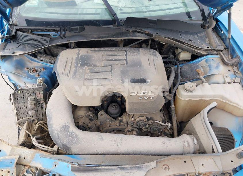 Photo 10 of 2016 Dodge Charger SXT (VIN 2C3CDXHGXGH126386)