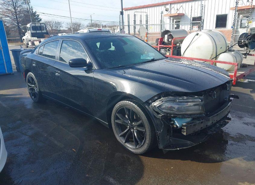 Photo 13 of 2016 Dodge Charger SXT (VIN 2C3CDXHGXGH140448)