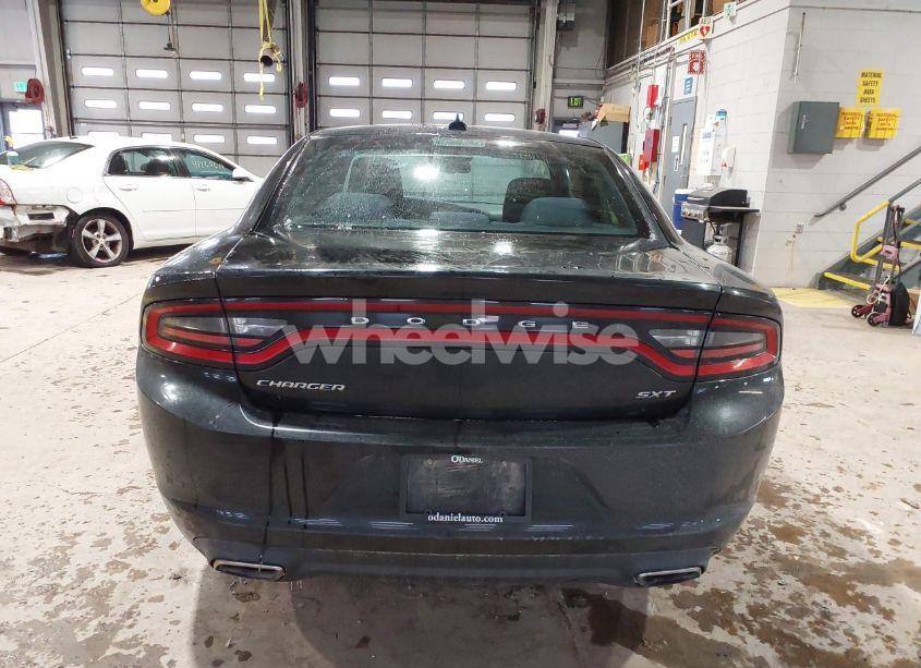 Photo 17 of 2016 Dodge Charger SXT (VIN 2C3CDXHGXGH258001)