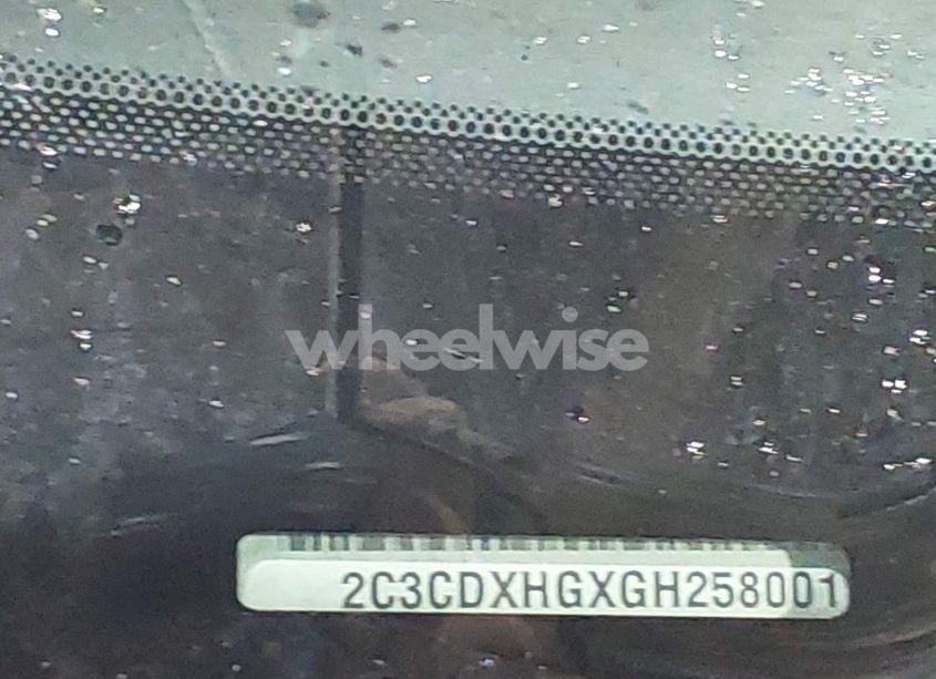 Photo 9 of 2016 Dodge Charger SXT (VIN 2C3CDXHGXGH258001)