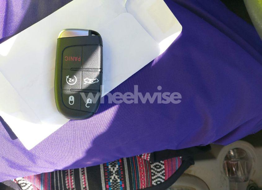 Photo 11 of 2016 Dodge Charger SXT (VIN 2C3CDXHGXGH335045)