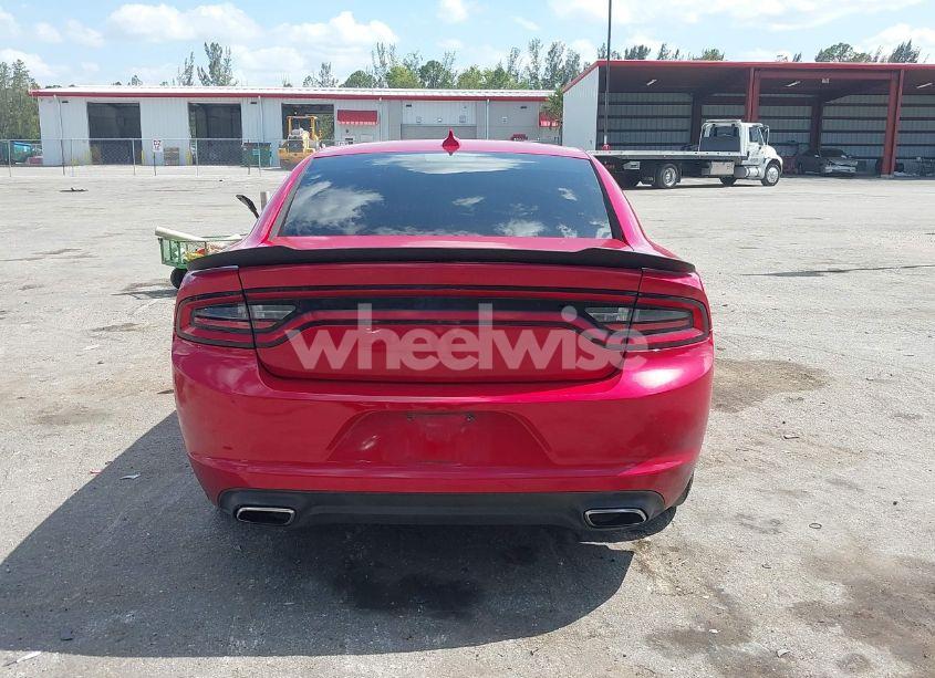 Photo 16 of 2016 Dodge Charger SXT (VIN 2C3CDXHGXGH339208)
