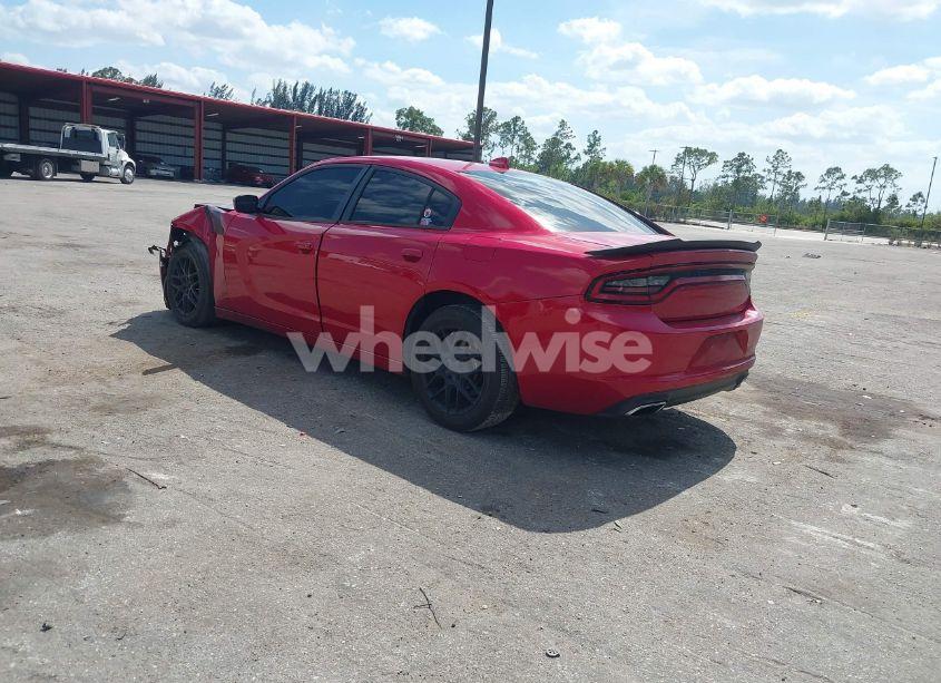Photo 3 of 2016 Dodge Charger SXT (VIN 2C3CDXHGXGH339208)