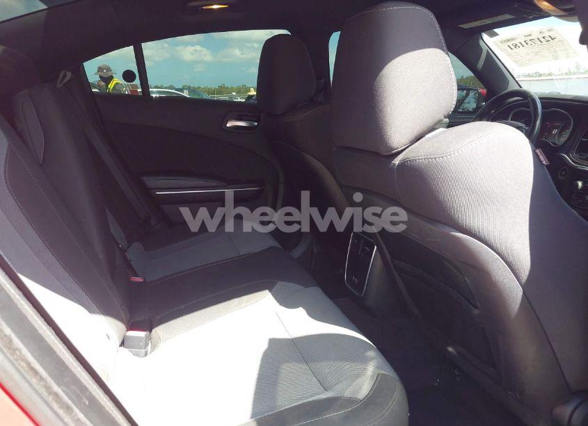 Photo 8 of 2016 Dodge Charger SXT (VIN 2C3CDXHGXGH339208)